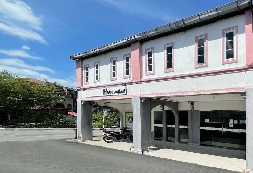 호텔 Oyo 90324 Muar Station