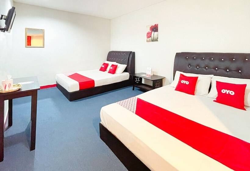 호텔 Oyo 90324 Muar Station