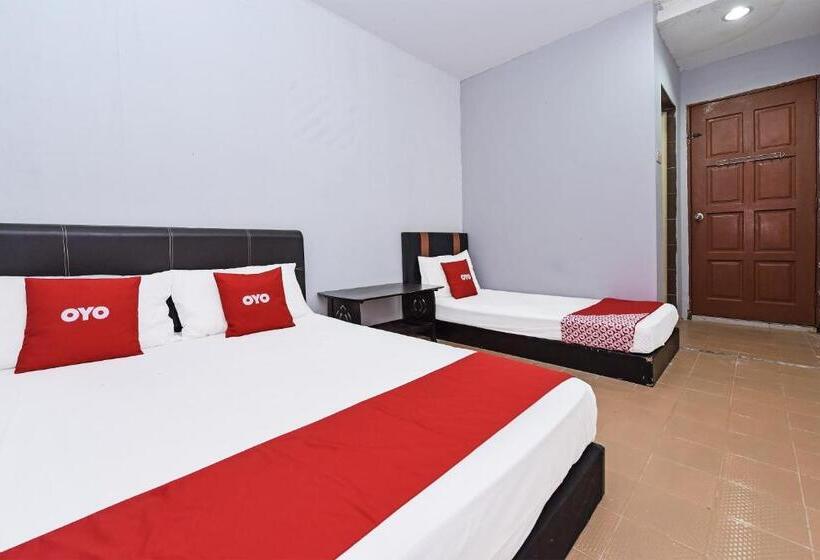 호텔 Oyo 90324 Muar Station