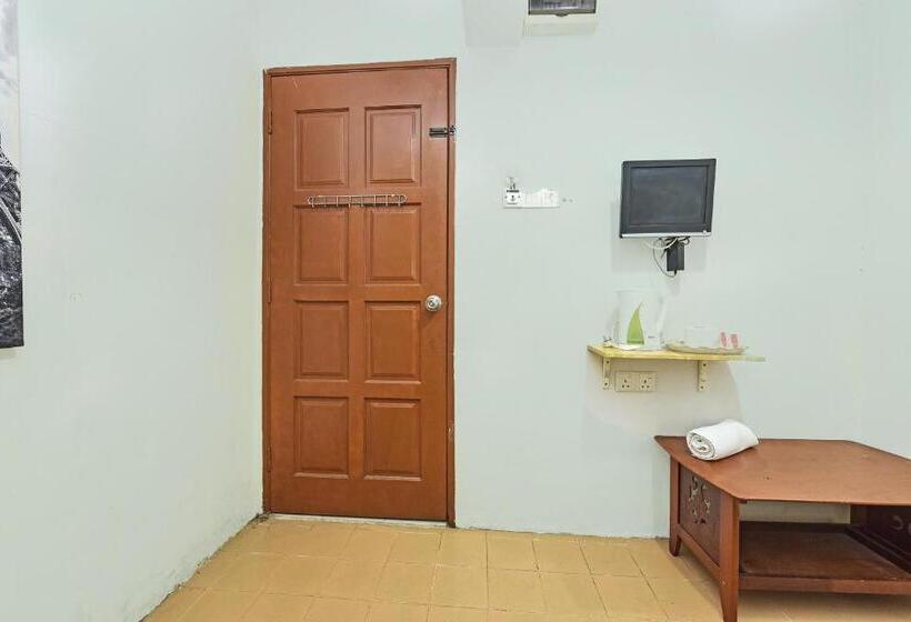 호텔 Oyo 90324 Muar Station