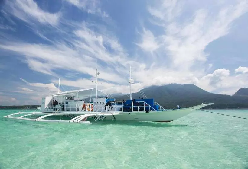 Magic Oceans Dive Resort