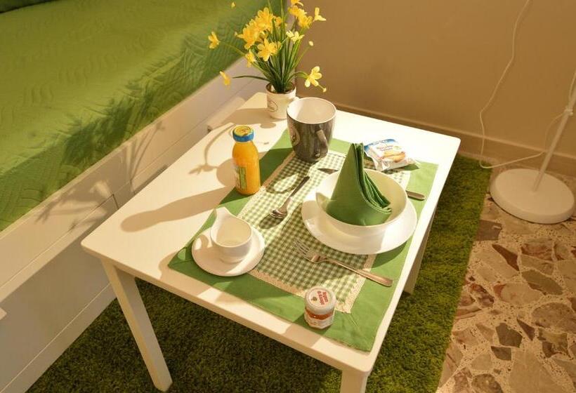 پانسیون Dimora Pascali Holiday    Rooms & Relax