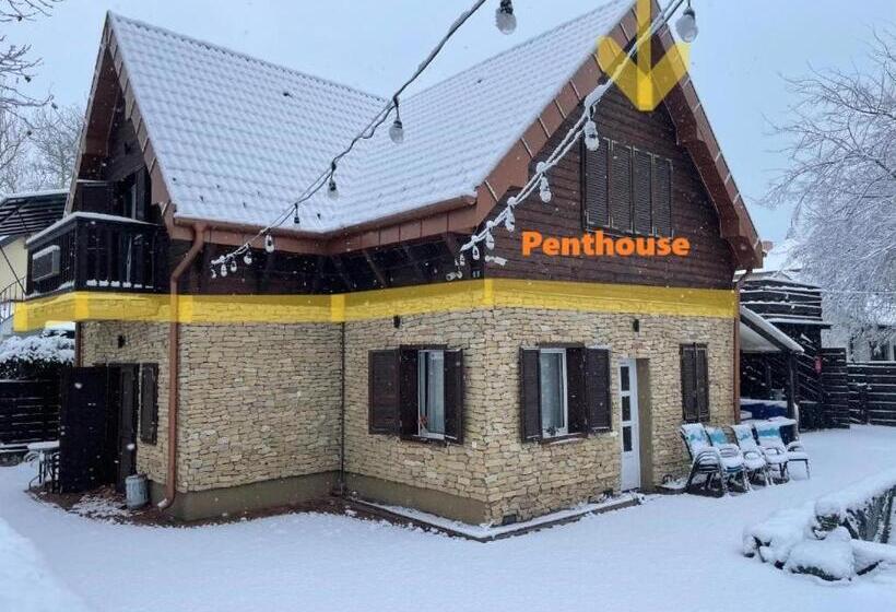 پانسیون Penthouse Privát Jakuzzival Smeraldo Villa