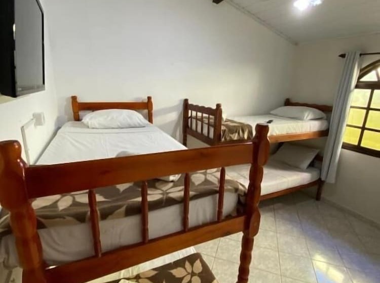 ユースホステル Pousada Sol E Mar