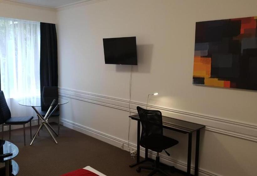فندق Melbourne Kew Central Apartments Official