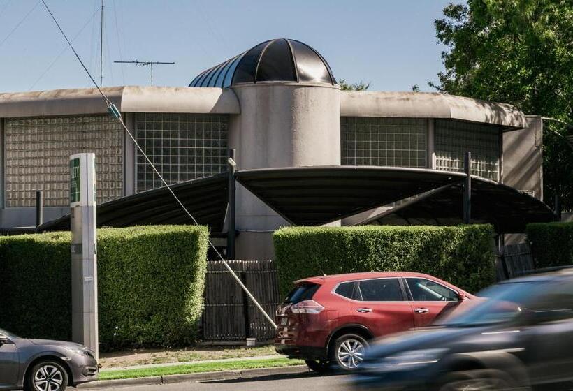 فندق Melbourne Kew Central Apartments Official