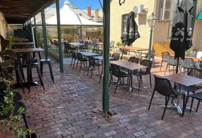 ホテル Settlers House York