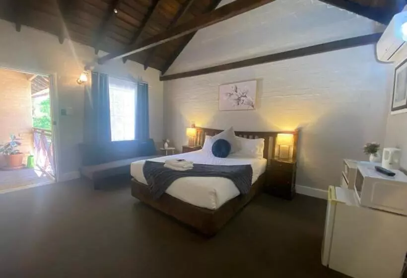 ホテル Settlers House York