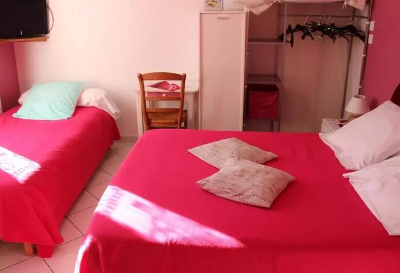 Majatalo Auberge Du Vieux Tour