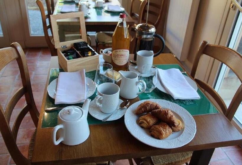 Пансион Auberge Du Vieux Tour