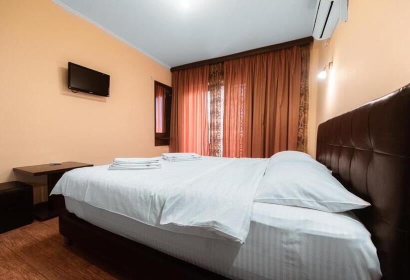 پانسیون Casa Soarelui