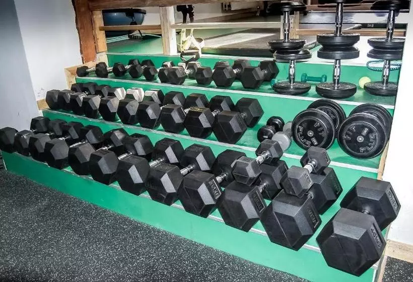 リゾートホテル Penzión Teniscentrum