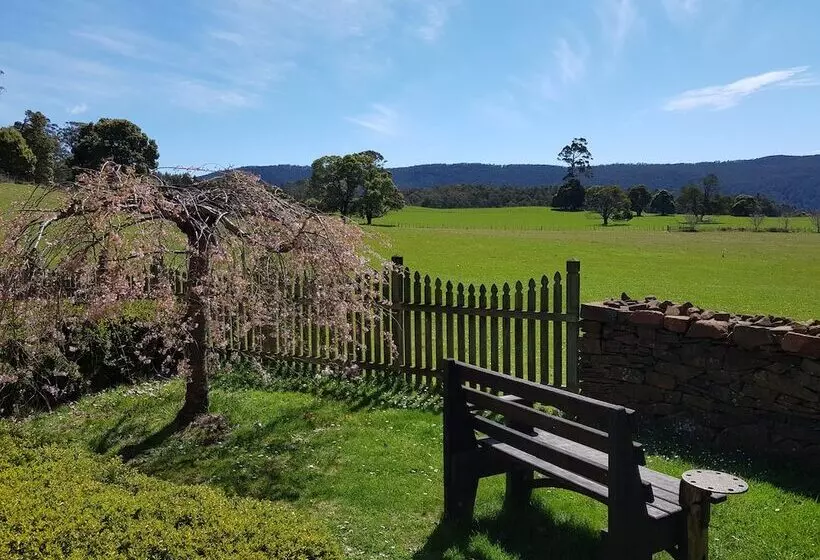 Blackwood Park Cottages