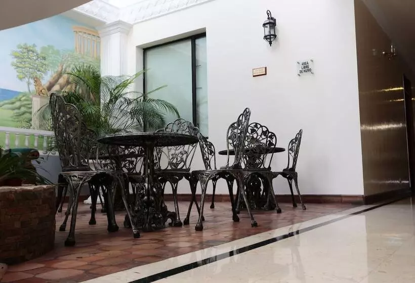 هتل Castilla Real