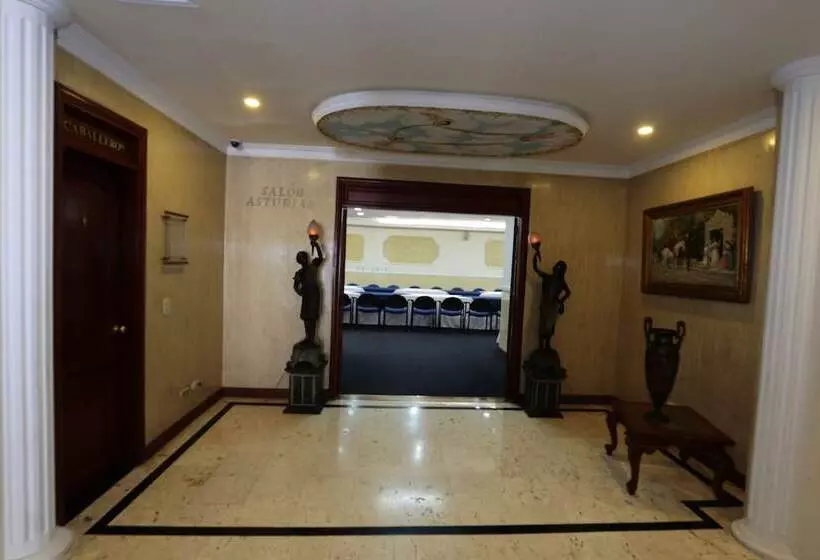 هتل Castilla Real