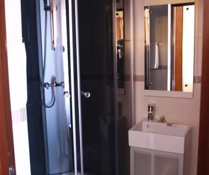 בית מלון כפרי Domino