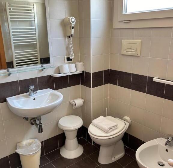 בית מלון כפרי Favorita