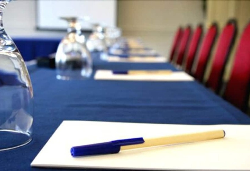 فندق Le H   Hôtel & Restaurant