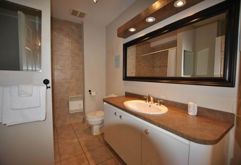 בית מלון כפרי Le Montagnard – Auberge/hôtel & Chalets