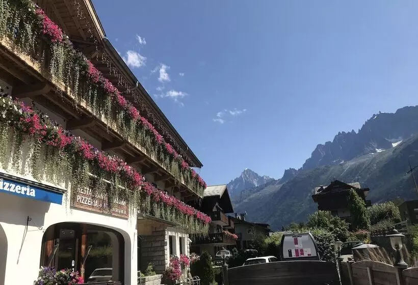 هتل Le Saint Antoine