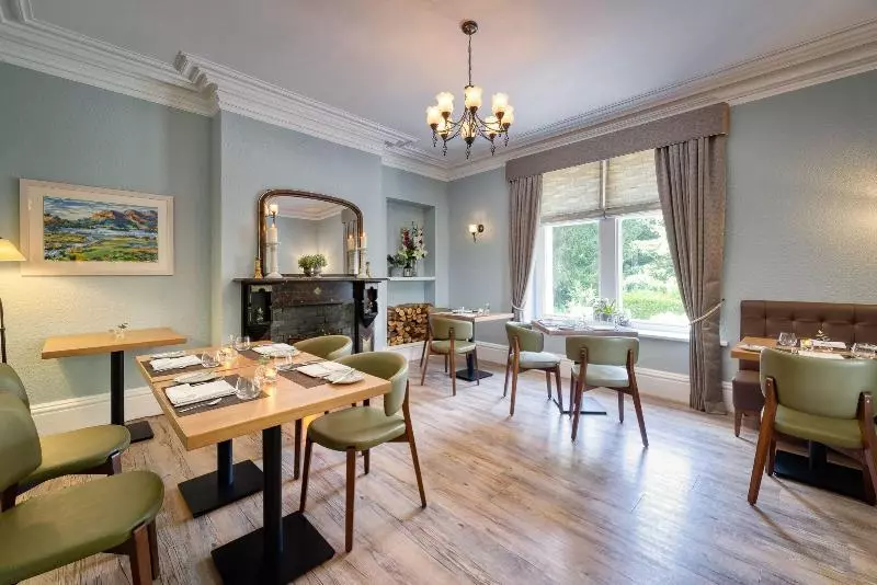 Hotelli The Leathes Head