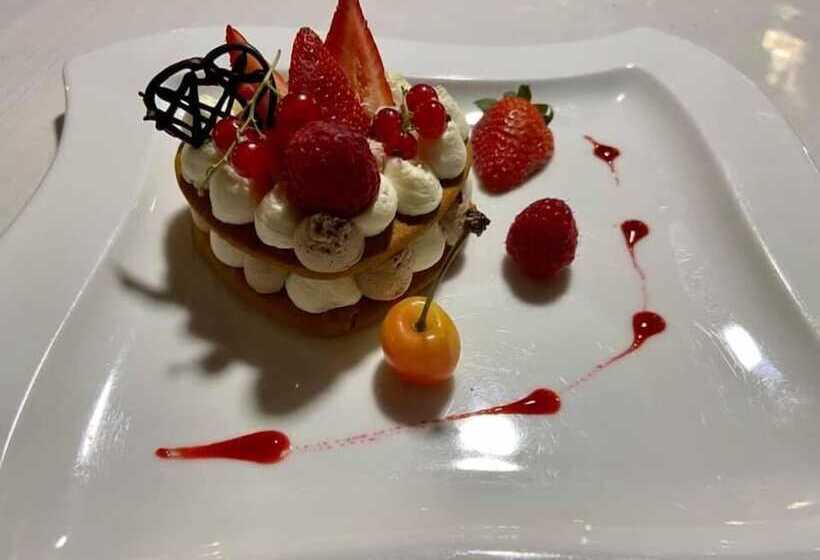 בית מלון כפרי Logis Auberge De L'ombrée