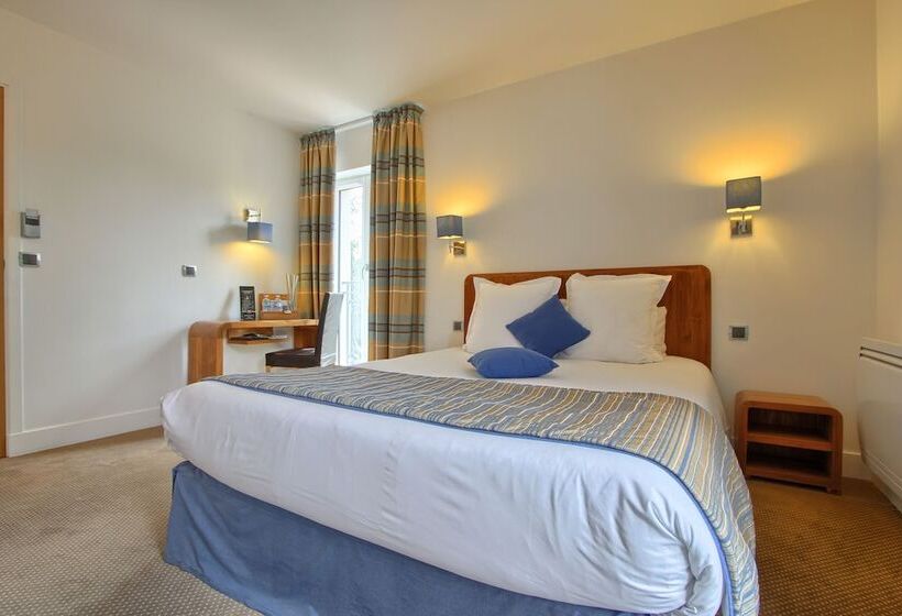 ホテル Logis Hôtel & Restaurant   Le Manoir De Sauvegrain