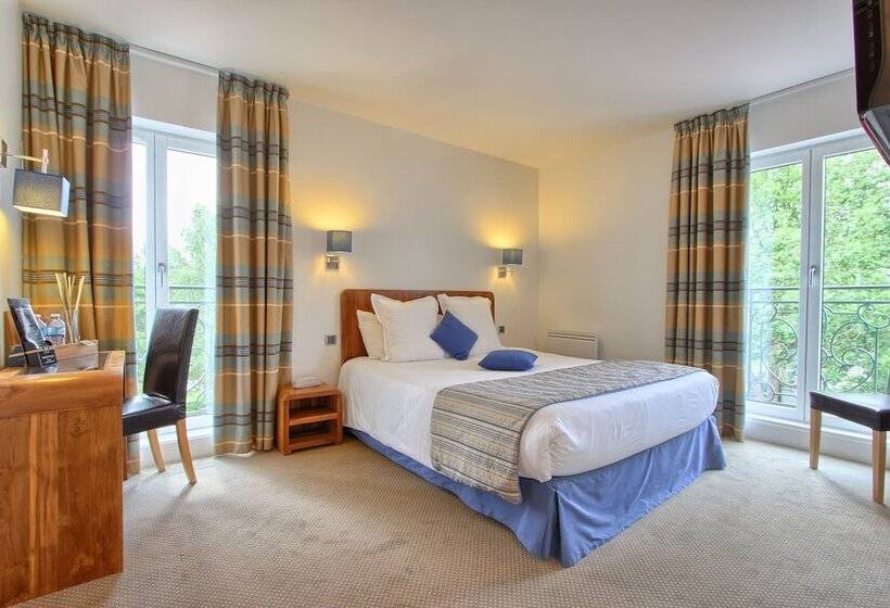 ホテル Logis Hôtel & Restaurant   Le Manoir De Sauvegrain