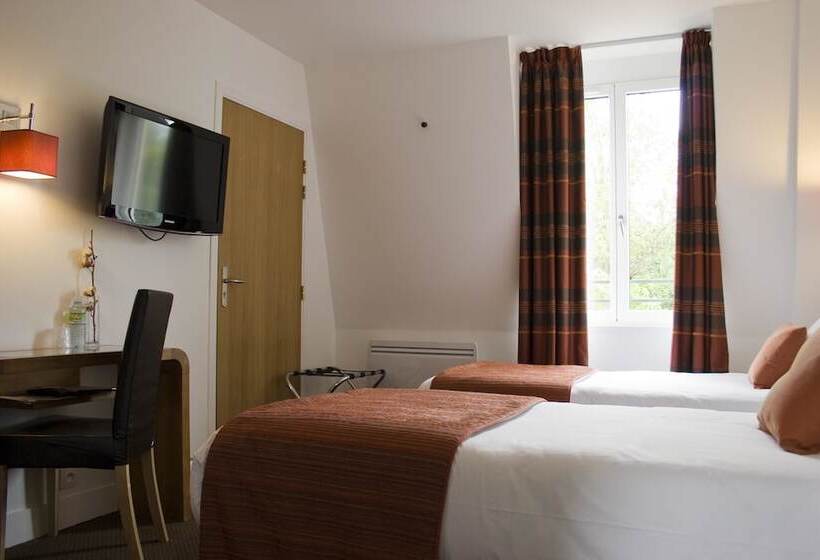 ホテル Logis Hôtel & Restaurant   Le Manoir De Sauvegrain