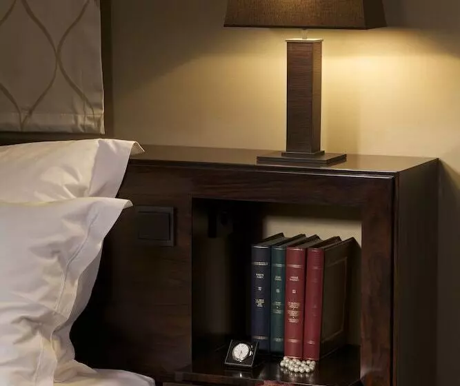 Hotel Modrzewie Park