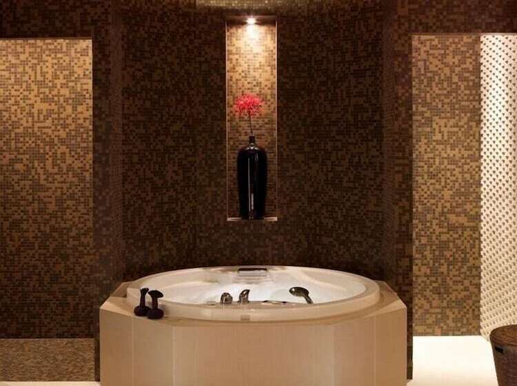 فندق Modrzewie Park