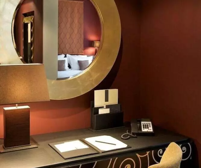 Hotel Modrzewie Park