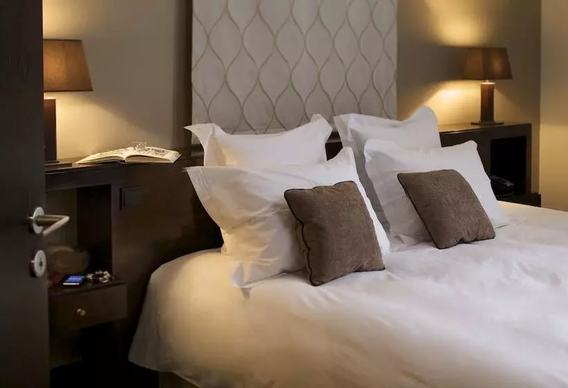 Hotel Modrzewie Park