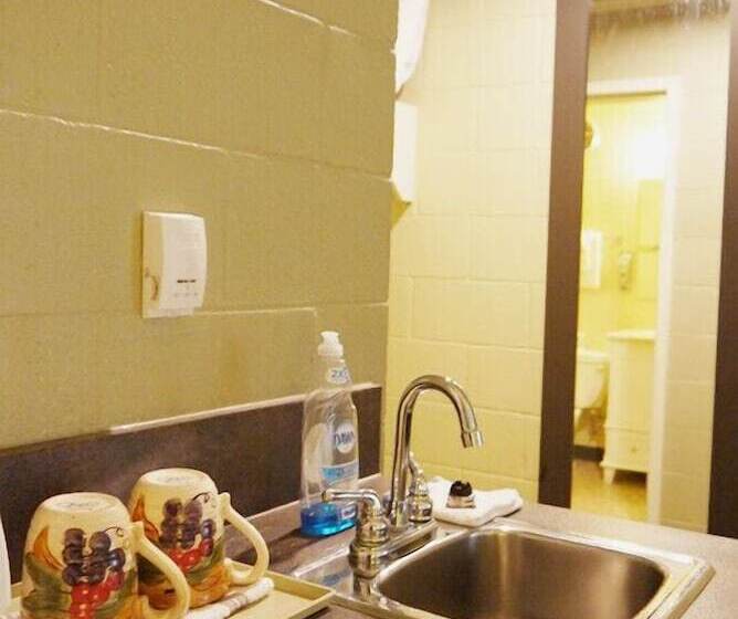 בית מלון כפרי Mountain Hound Inn