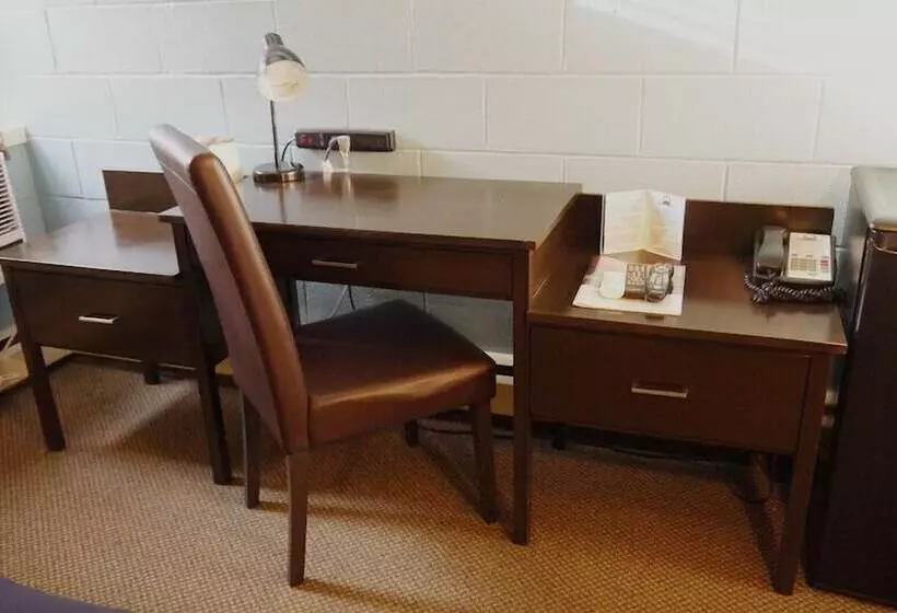 فندق Mountain Hound Inn