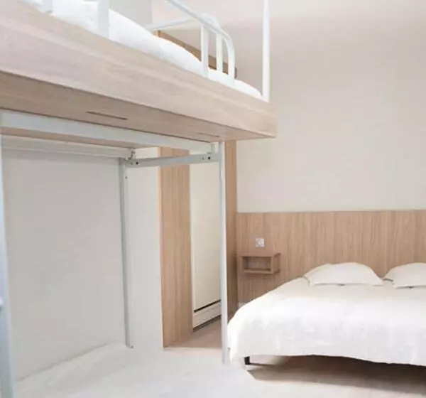 ホテル Parc Azur   Toulon Ollioules