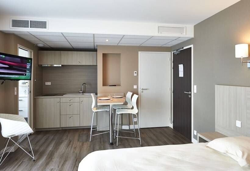 בית מלון כפרי Park Hôtel & Appartements