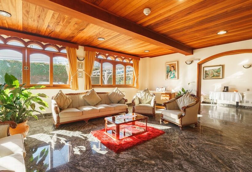 호텔 Pousada Recanto Almeida