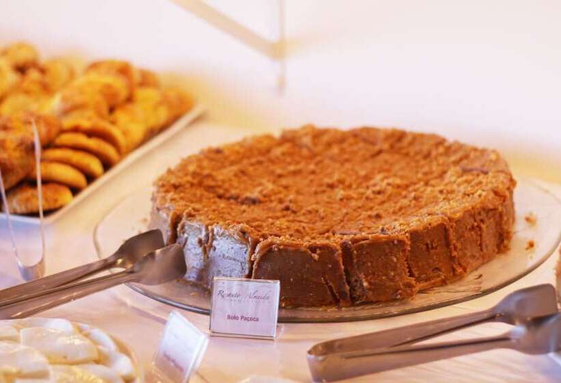 호텔 Pousada Recanto Almeida