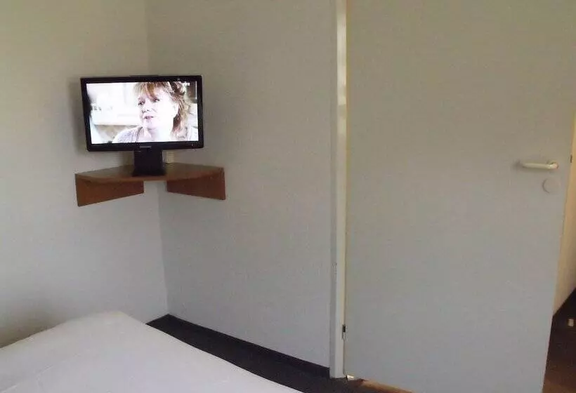 هتل Quick Palace Auxerre Monéteau