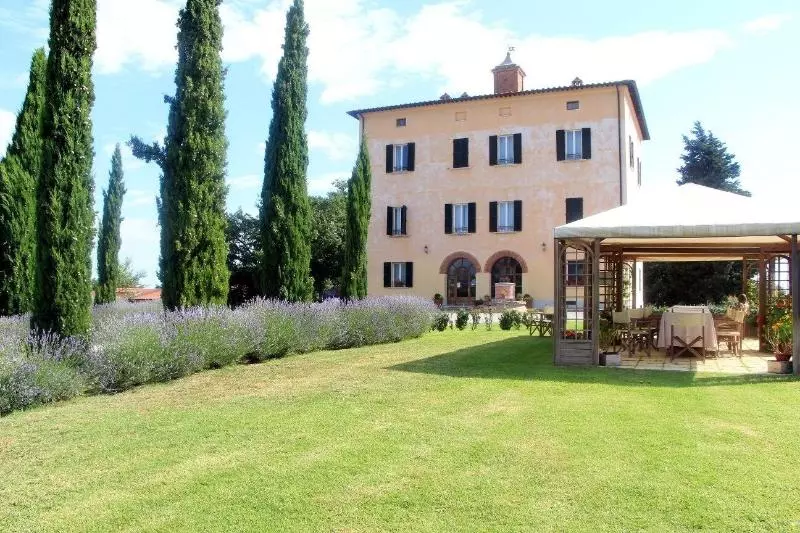 Отель Relais Villa Grazianella | Una Esperienze