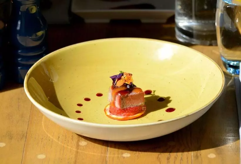 ホテル The Douglas