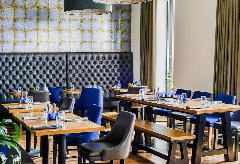 ホテル The Douglas