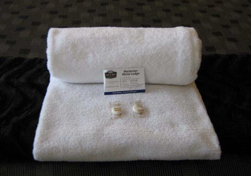 מוטל Masterton Motor Lodge