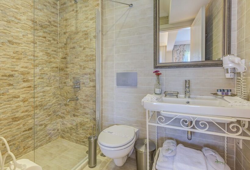 פנסיון Agva Greenline Guesthouse