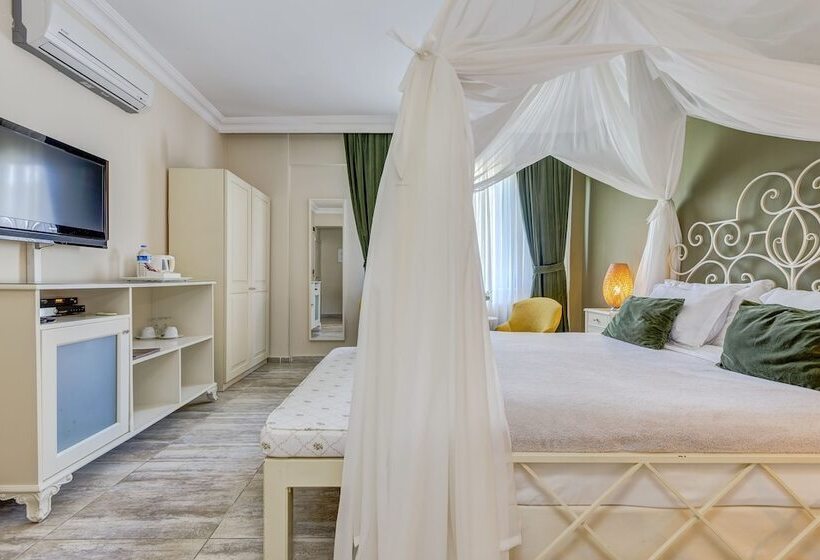 פנסיון Agva Greenline Guesthouse