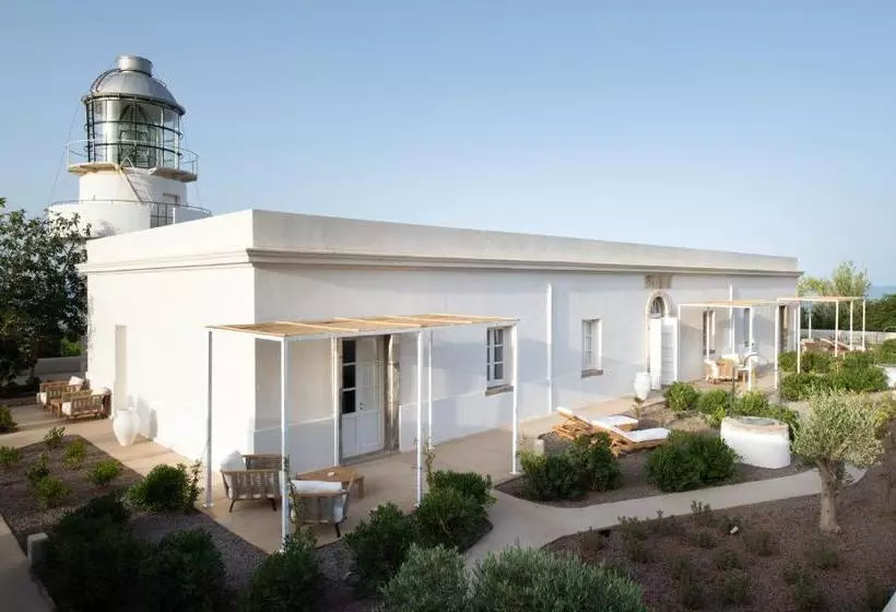 Курорт Capofaro Locanda & Malvasia