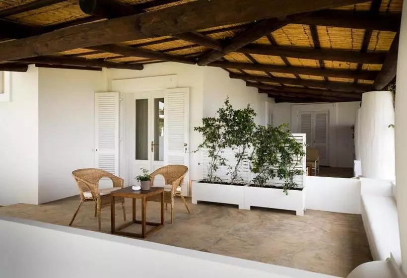 Курорт Capofaro Locanda & Malvasia