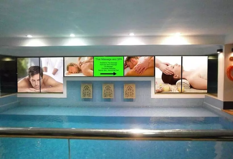 Sea Scene Hotel Apartments