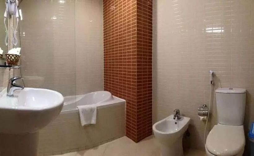 Sea Scene Hotel Apartments